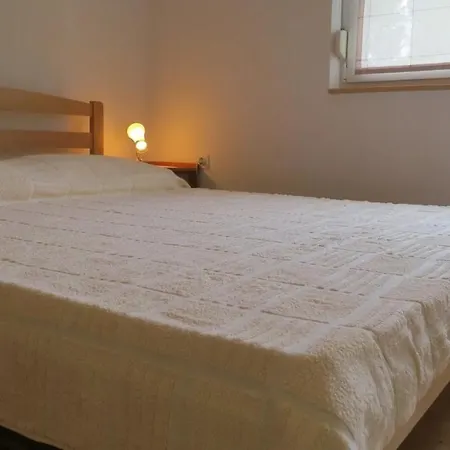 With A Parking Space Nska, Krk - 21687 Apartment Malinska