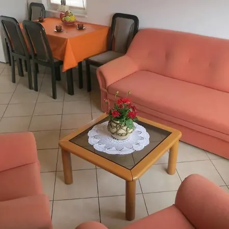 Apartamento With A Parking Space Nska, Krk - 21687 Malinska